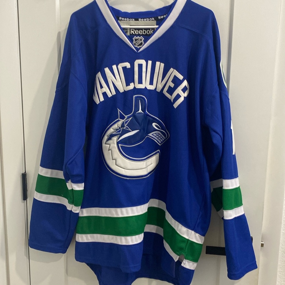 🏒HOST PICK 🏒REEBOK LUONGO VANCOUVER CANUCKS NHL CENTER ICE JERSEY Hall of Fame - Picture 3 of 12